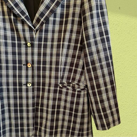 Vintage plaid wool blazer - Picture 3 of 12
